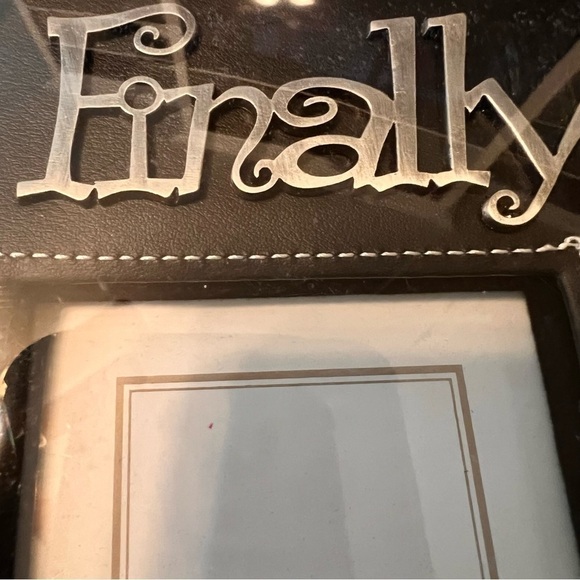 Kohl 3 1/2 x 5 Black Thick Photo Frame “Finally” Engagement Wedding Relationship - Picture 3 of 7